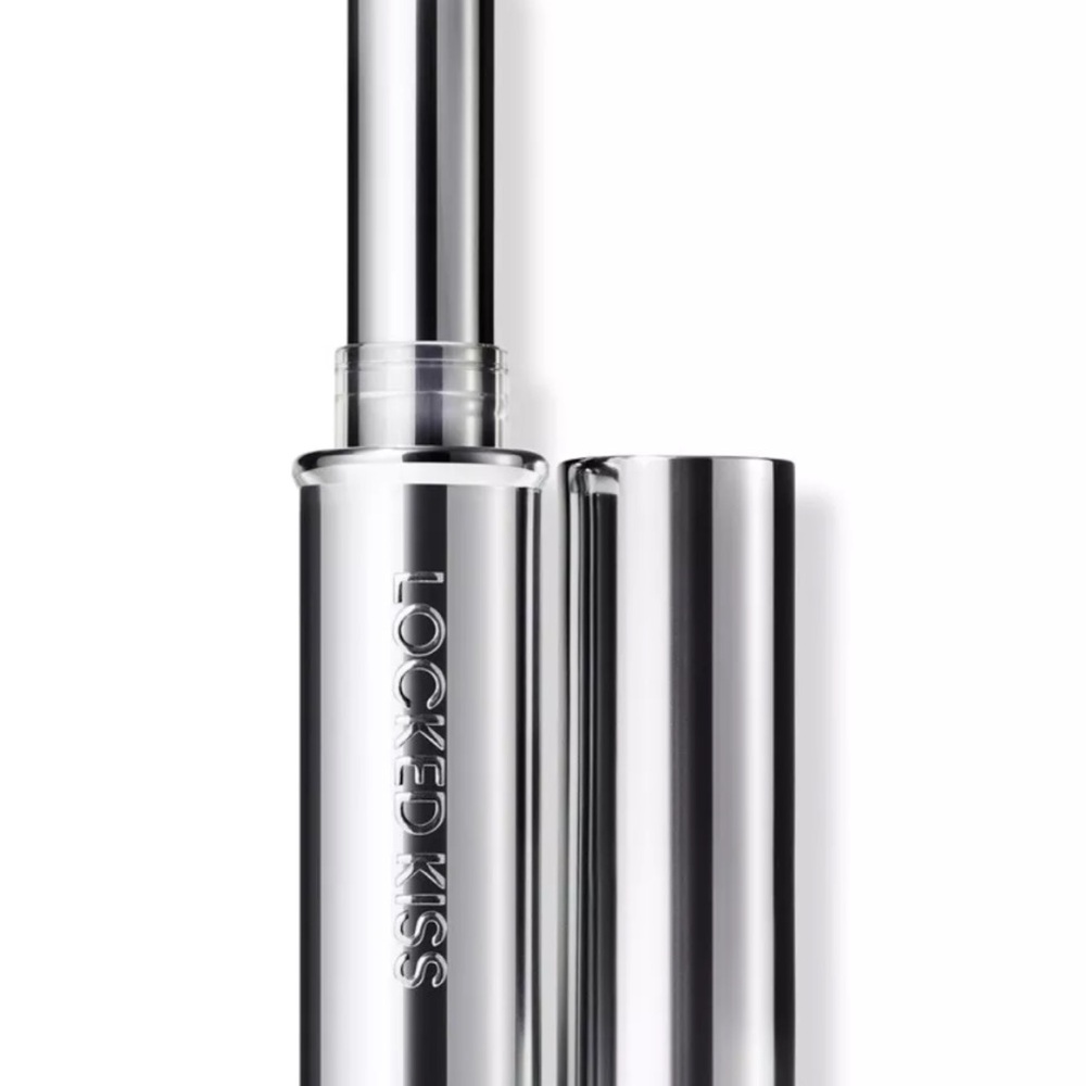 MAC Locked Kiss 24 hour Lipstick - Vicious #95 NIB